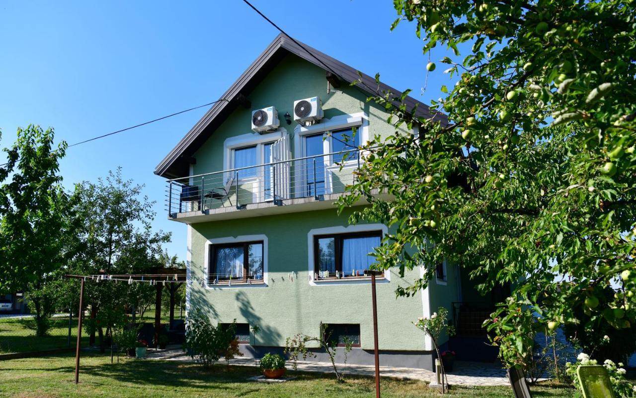 Guest House Jagoda Rakovica Dış mekan fotoğraf