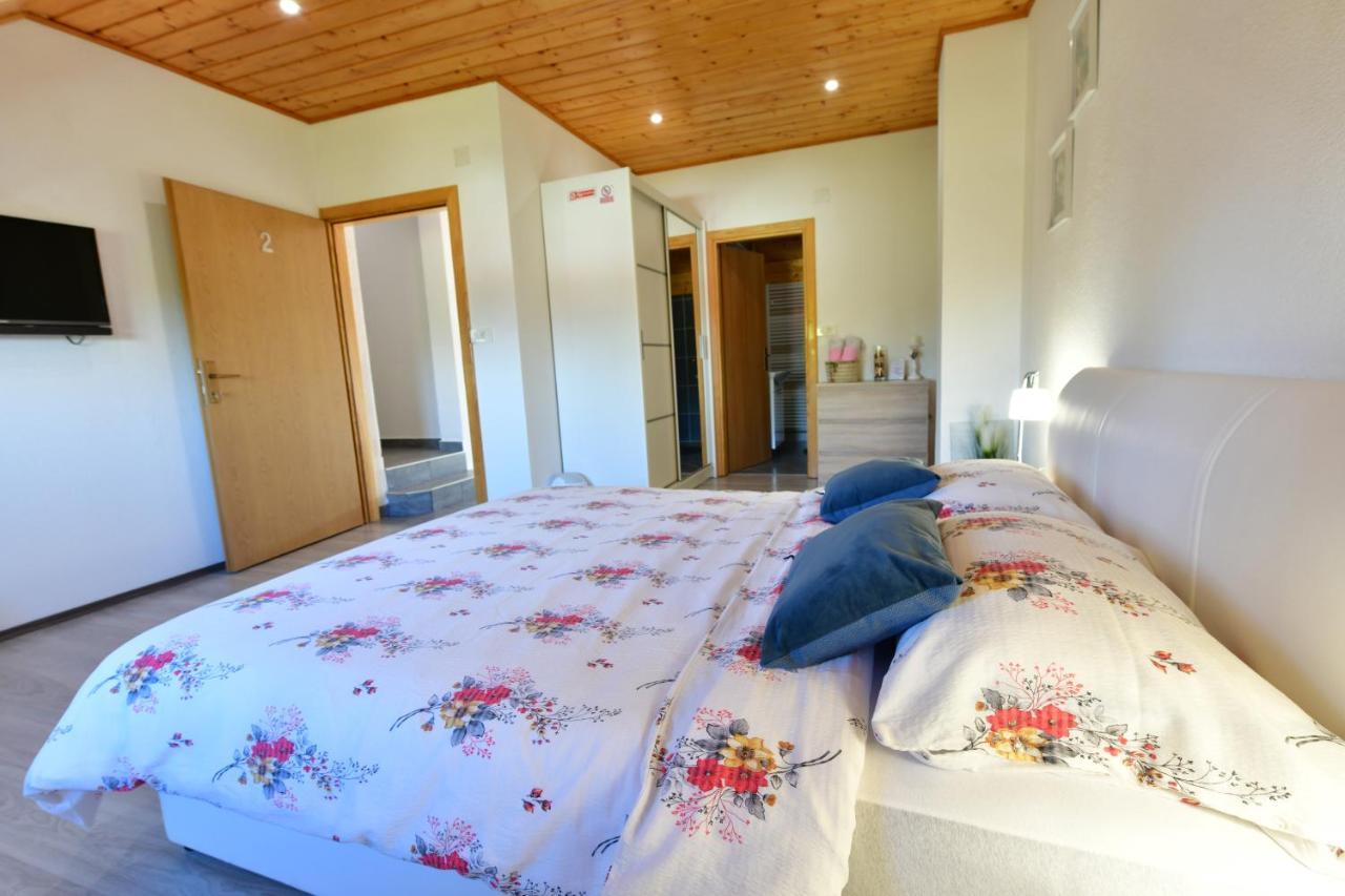 Guest House Jagoda Rakovica Dış mekan fotoğraf